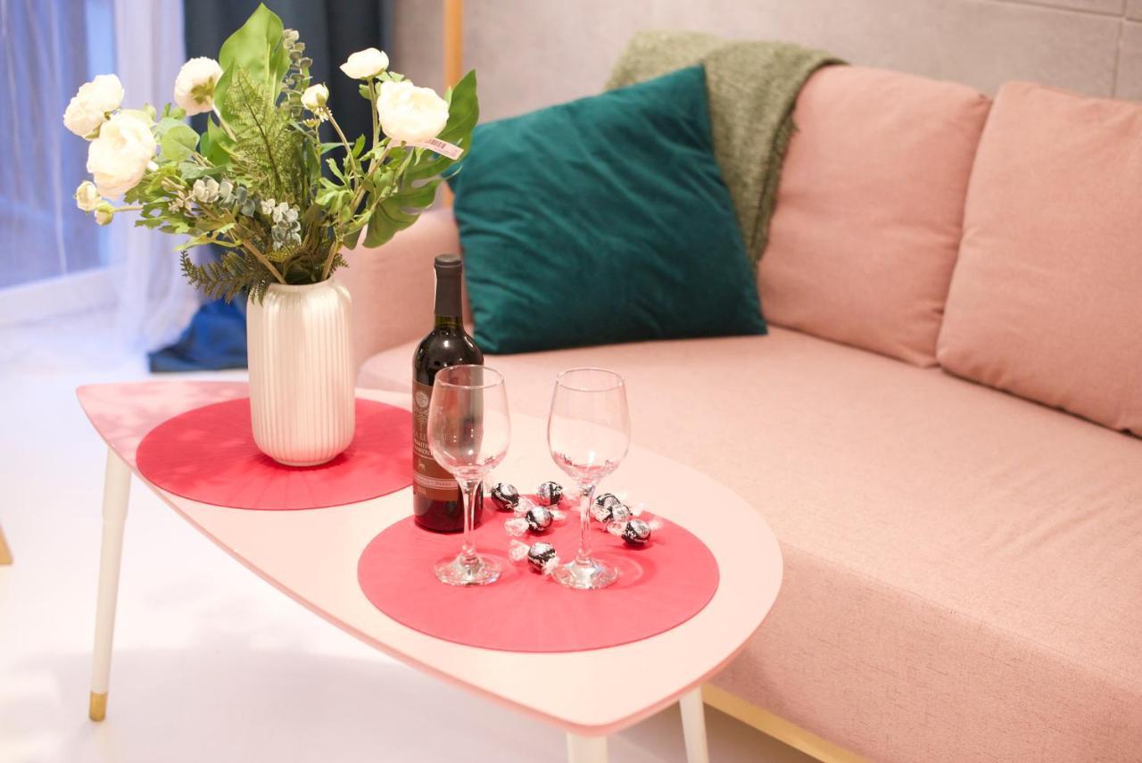 وارسو Cinema Apartment Kinowa المظهر الخارجي الصورة